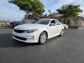 2017 KIA Optima
