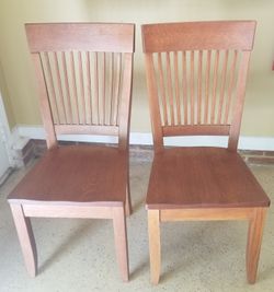Amish Crafted Quarter Sawn Oak Chairs (2 Available) $125 Each