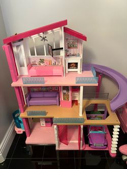 Barbie house and jeep