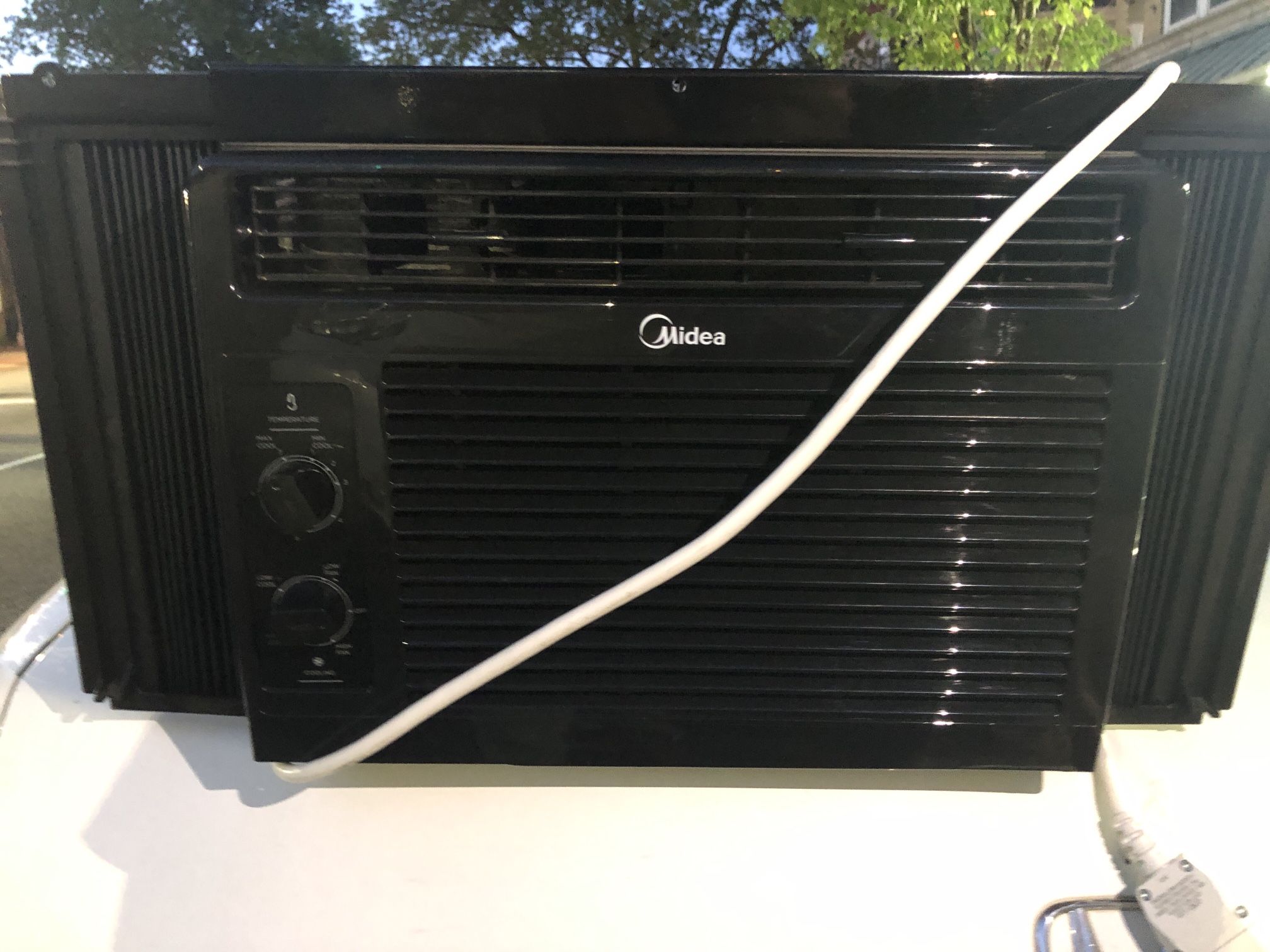 Midea 5,000 BTU Air Conditioner
