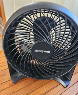 Honeywell Black Turbo Fan