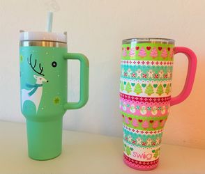 ** Large holiday metal insulated tumblers cups. Nightmare before christmas.