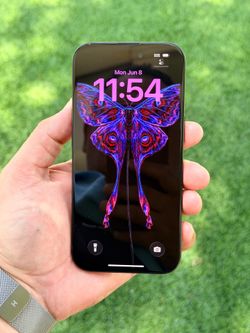 Apple iPhone 15· (29) 128 GB · Pristine Condition Like New  Unlocked Any Carrier | Hablo Español.