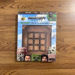 A Minecraft Movie (Walmart Exclusive) [Collector’s Crafting Table Edition] Blu-ray Combo Pack (Blu-ray + DVD + Digital Code + Exclusive Packaging)