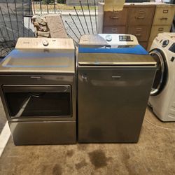 Set of Washer And Dryer