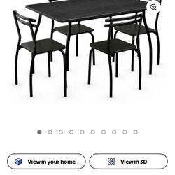 Kitchen Table & 4 Chairs 