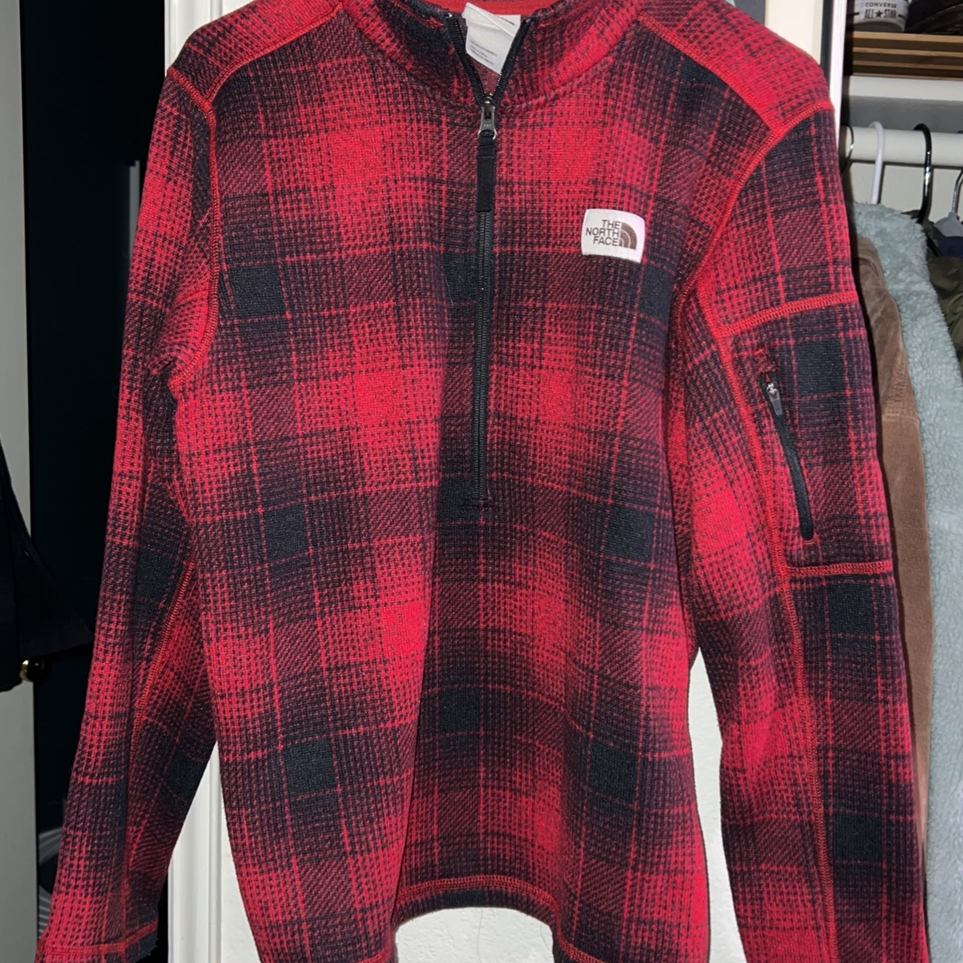 Men’s Small The North Face Sweater