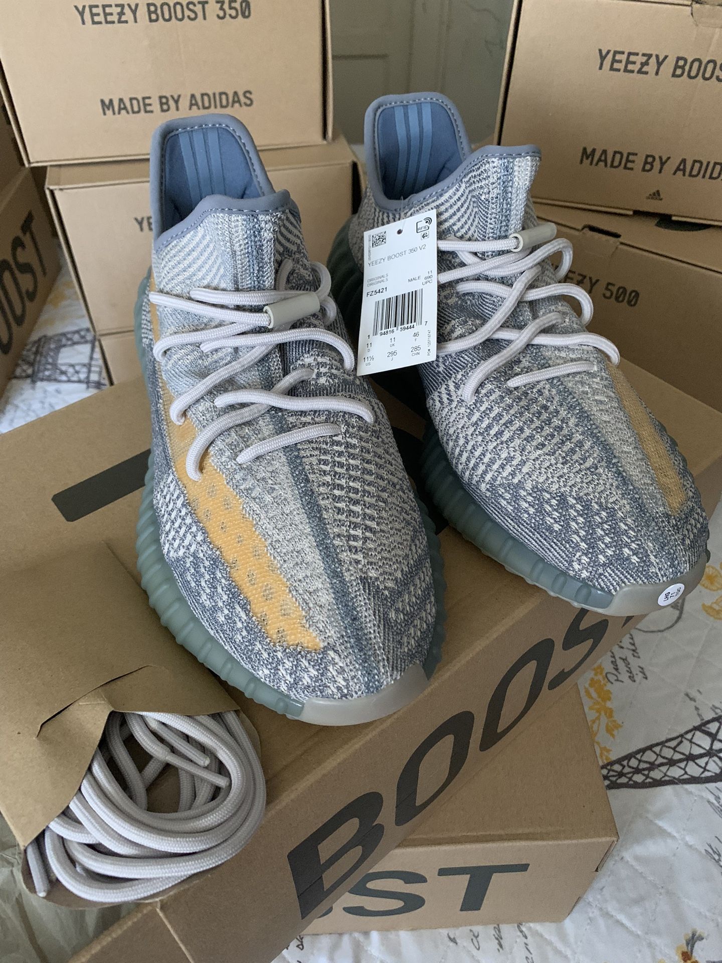 Yeezy Boost 350 V2 Carbon Beluga Size Men