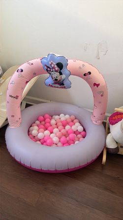 Minnie Mouse Ball Pit