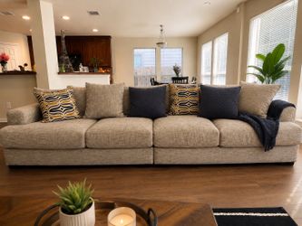 Large Gray Lounge Sectional – Delivery Available