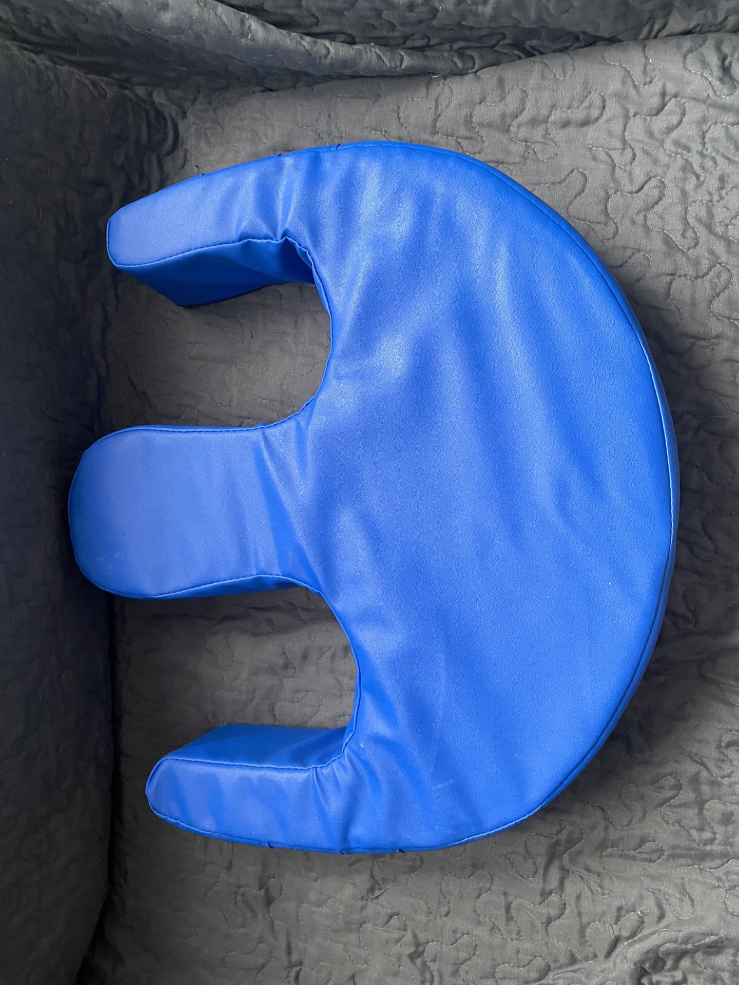 Bellroll turning pillow