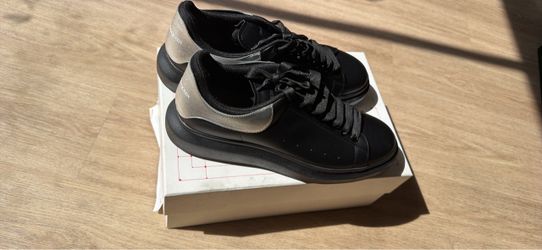 Alexander McQueen Size 13 Sneakers Black