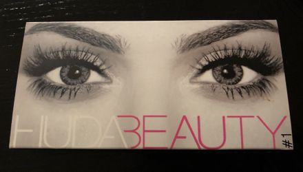 Huda Beauty Lashes