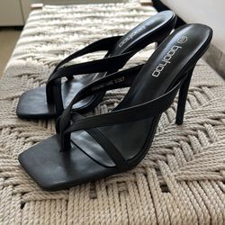 Cute cheap shop black heels
