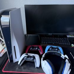 Ps5+3 controllers + Bluetooth headset 