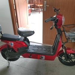 New 35 miles electric scooter with pedals