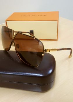 Louis Vuitton, Accessories, Authentic Louis Vuitton Drive Oversized  Sunglasses