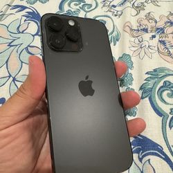 Iphone 14 Pro Max 256 Gb - $820
