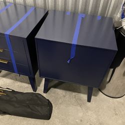 2 Matching Night Stands