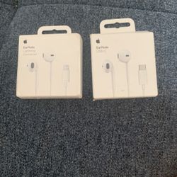 Apple Earbuds (lightning Connector And USB-C Connector)