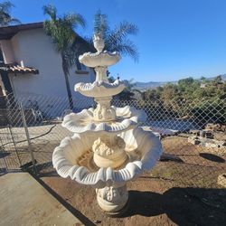 4-tier Concrete Fountain 