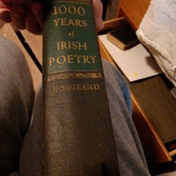 "1000 Years Of Irish Poetry" Rare Old Book!