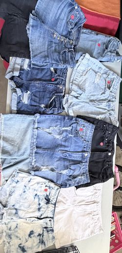 Women’s Shorts, Skirts And Pants Small/ Medium