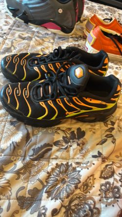 Nike air max plus Gs size7y