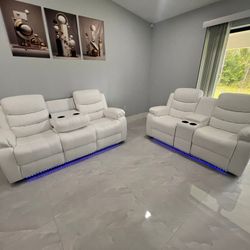 Brand New Reclining Sofa and Loveseat / Sofa y Loveseat Reclinables Nuevos a Estrenar 