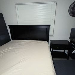 Bed With Nightstand 