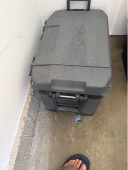 Igloo cooler
