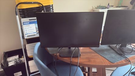 2 24 inch Working computer monitor