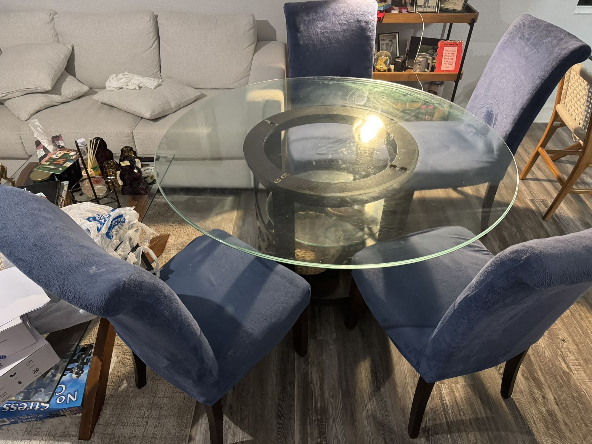 Round Dining Table