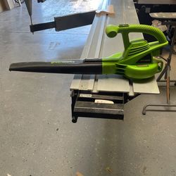 Greenworks Blower
