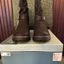 Black Boots, Women’s Size 8