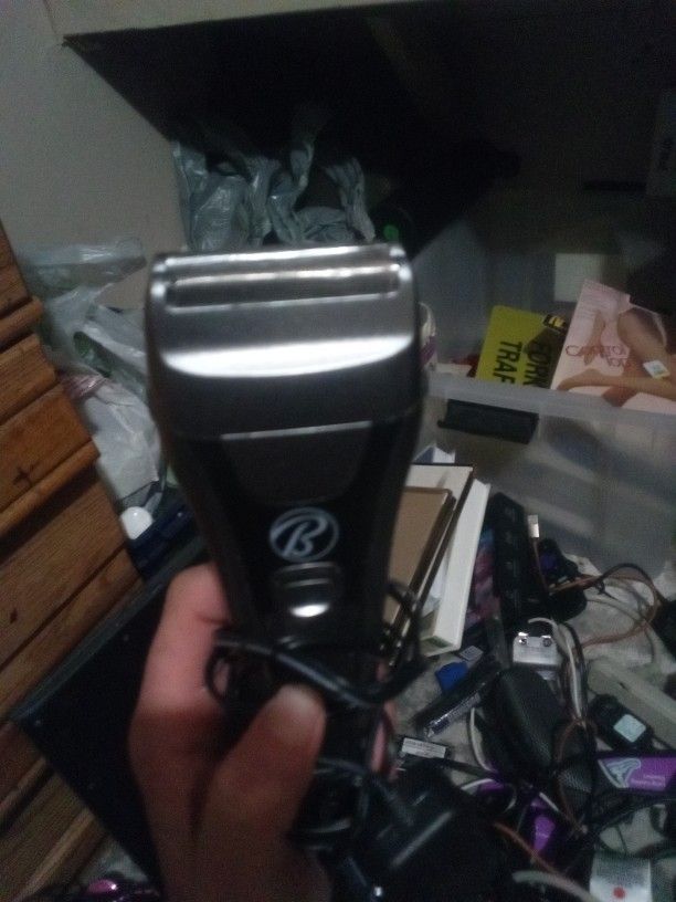 Electric Shaver