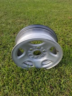 16" Silver Steel Wheel Rim Chevrolet Tahoe