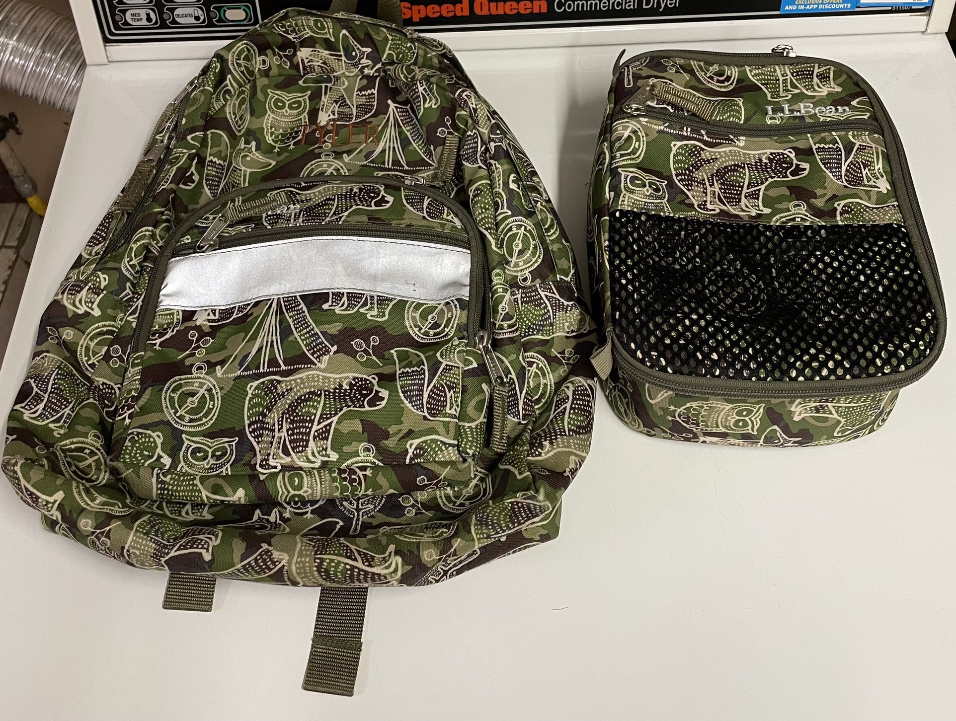 bagpack and lunch box for kids 