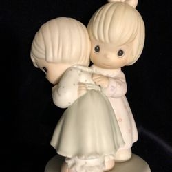 Precious Moments “That’s What Friends Are For”