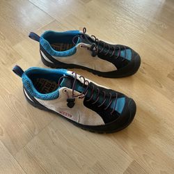 KEEN Jasper Rocks Sneakers (M 11) LIKE NEW