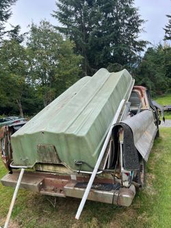 12 foot fiberglass tri hull boat