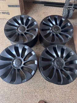 Tesla 21” Uberturbine Model Y performance wheels