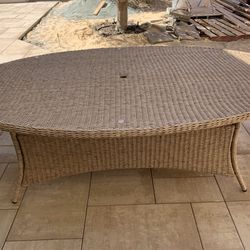 Martha Stewart Outdoor handwoven dining table