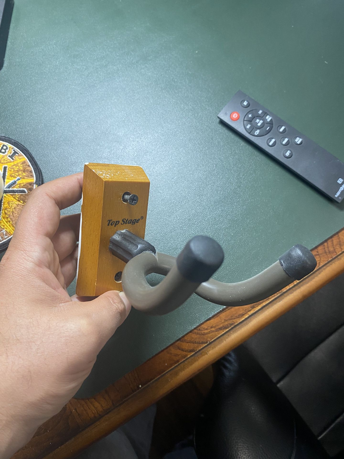 Guitar Wallmount Stand