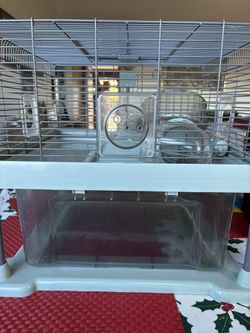 Full Cheeks Quick Clean Small Pet Habitat