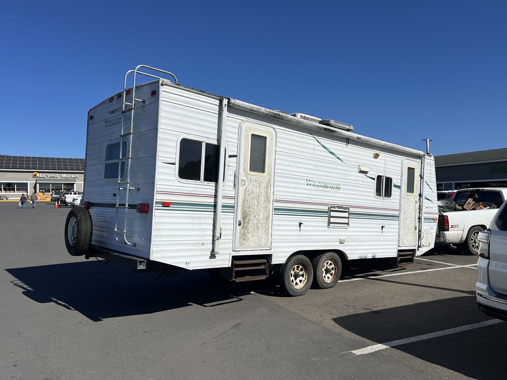2001 Wilderness Trailer W Slideout AC Pink Slip