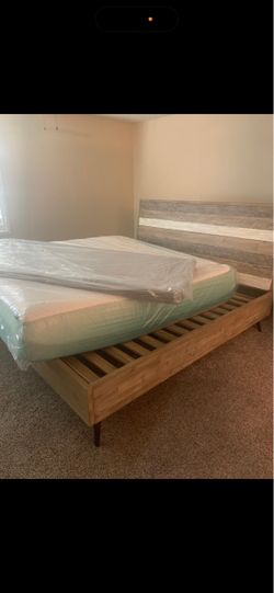 King Bed Frame + Headboard – Solid Wood – Already Disassembled