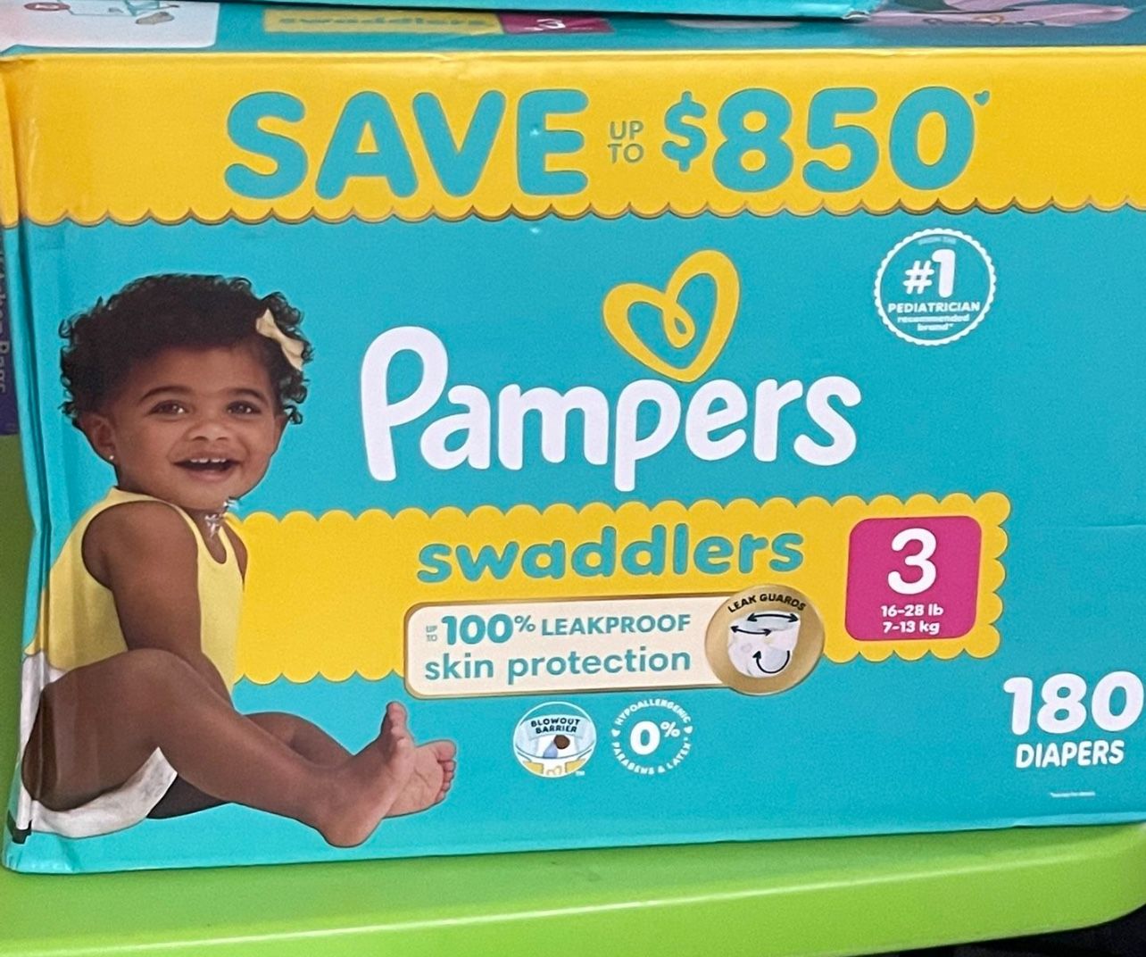 Pampers Swaddlers Diapers #3 (180 Diapers)
