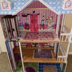Doll House 