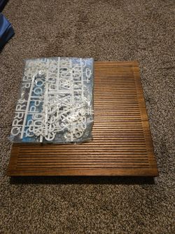 Letter board